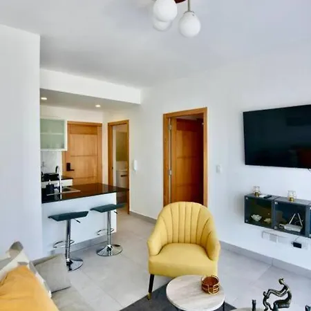 Acogedor Apt 8Vo Piso,La Esperilla.Dn